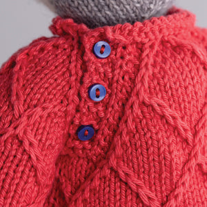 Knitted Animal Friends: Over 40 knitting patterns for adorable animal dolls, their clothes and accessories (Paperback Book)