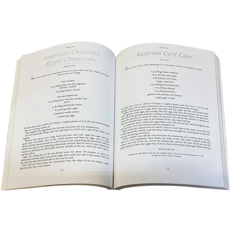 Mary Berry's Cookbook - Ultimate Cake Book - Over 200 Classic Recipes By Merry Berry